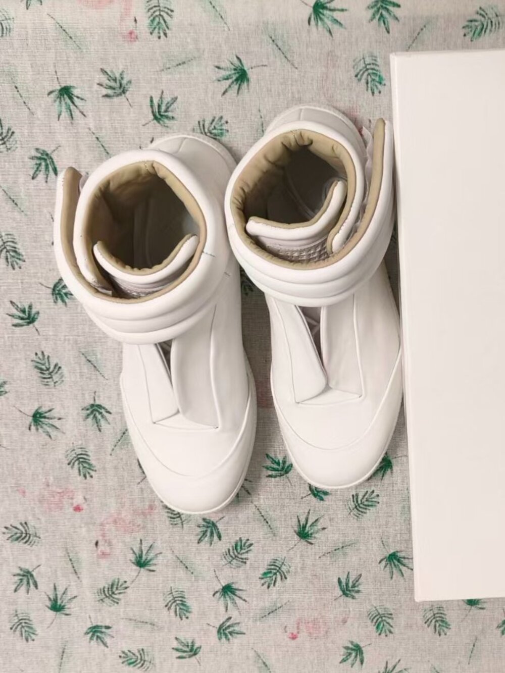 Maison Margiela White Futuristic High Top Leather Sneakers Unisex With Original
